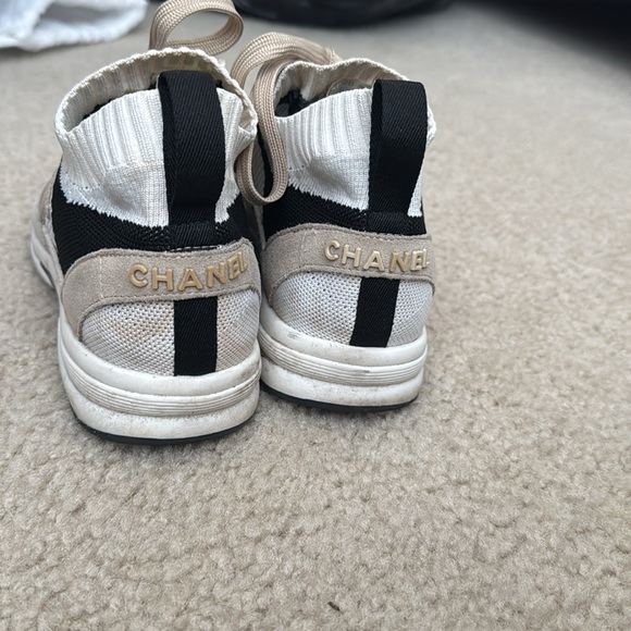 Chanel interlocking CC logo sneakers - Picture 3 of 6